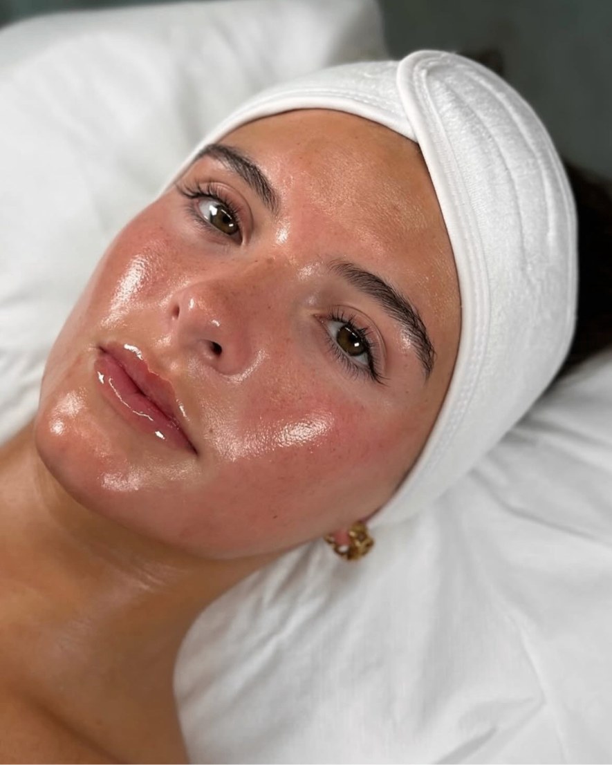 Limpieza facial profunda con Hydrafacial